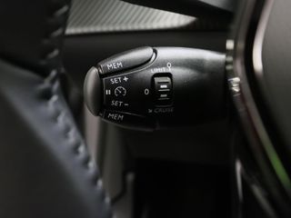 Peugeot e-208 Eléctrico Allure Pack 100 kW (136 CV)