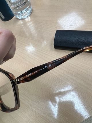 Gafas de ver PRADA originales marrones