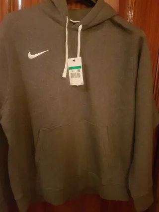 Sudadera Nike Hombre Talla Xl con capucha