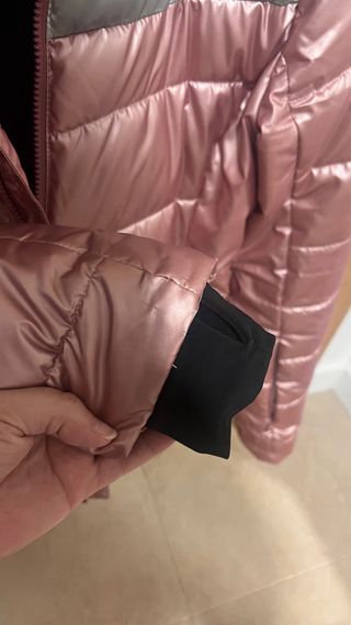 Abrigo acolchado rosa metalizado talla M