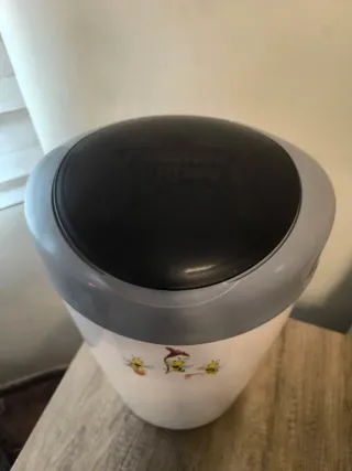 Contenedor de pañales Tommee Tippee