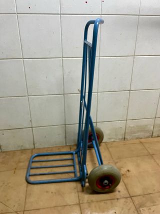Carretilla azul plegable