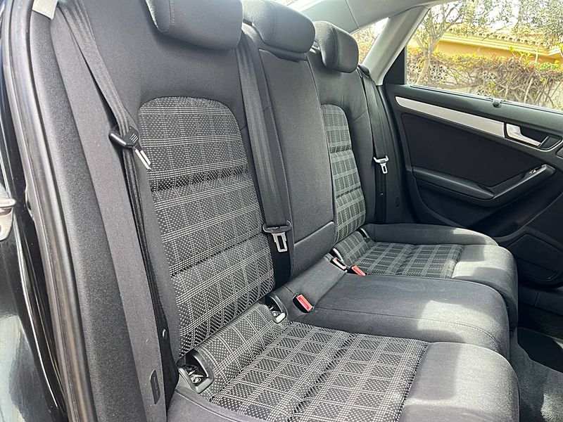 Audi A4 2.0 TDI DPF Quattro 2015, foto 12