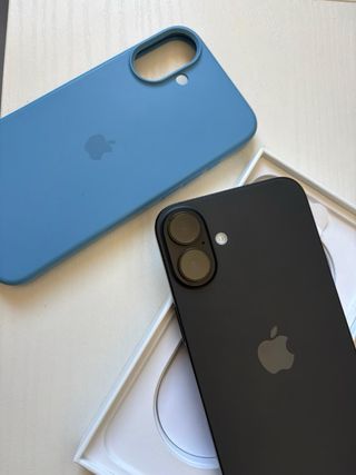 iPhone 16 Plus Apple