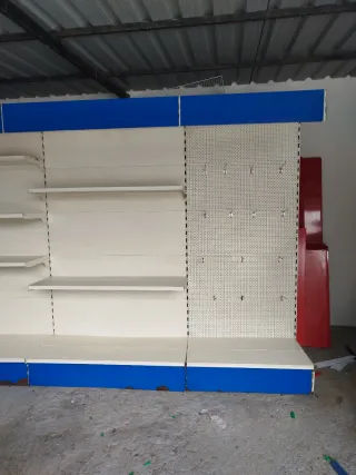 Estantería de tienda modular