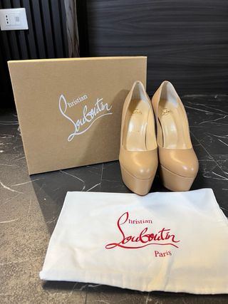 Christian Louboutin Dolly Pump Alta