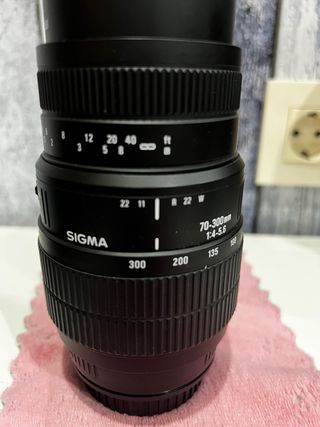 Sigma 70-300mm 1:4-5.6 Montura Sony A