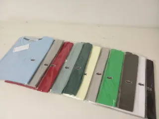 Camisetas, todas las marcas y colores