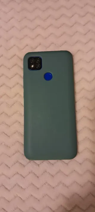 Lote 2 cellulari Xiaomi Redmi (9C + 8)