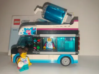 Furgoneta Heladería pinguino 60384 Lego City