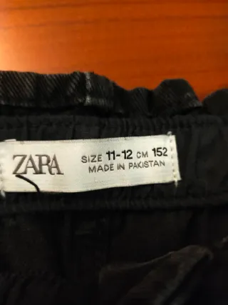 Minigonna di jeans nera con cintura