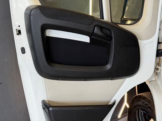 FIAT Ducato 🚌 ¡MINIBUS 8 PLAZAS!