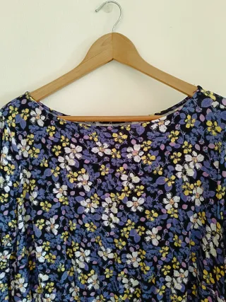 Vestido estampado floral manga larga