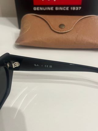 Ray-Ban Zena RB4430 Occhiali da Sole Neri