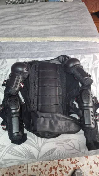 Peto Protector Integral Moto Hebo