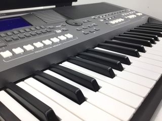 piano yamaha psr s670,psr s670