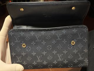 Cartera LV Porte Trésor International Mini Lin