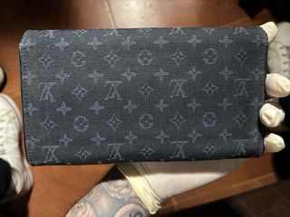 Cartera LV Porte Trésor International Mini Lin