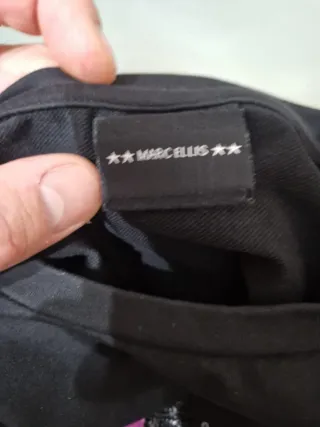 Maglia Marc Ellis nera con paillettes