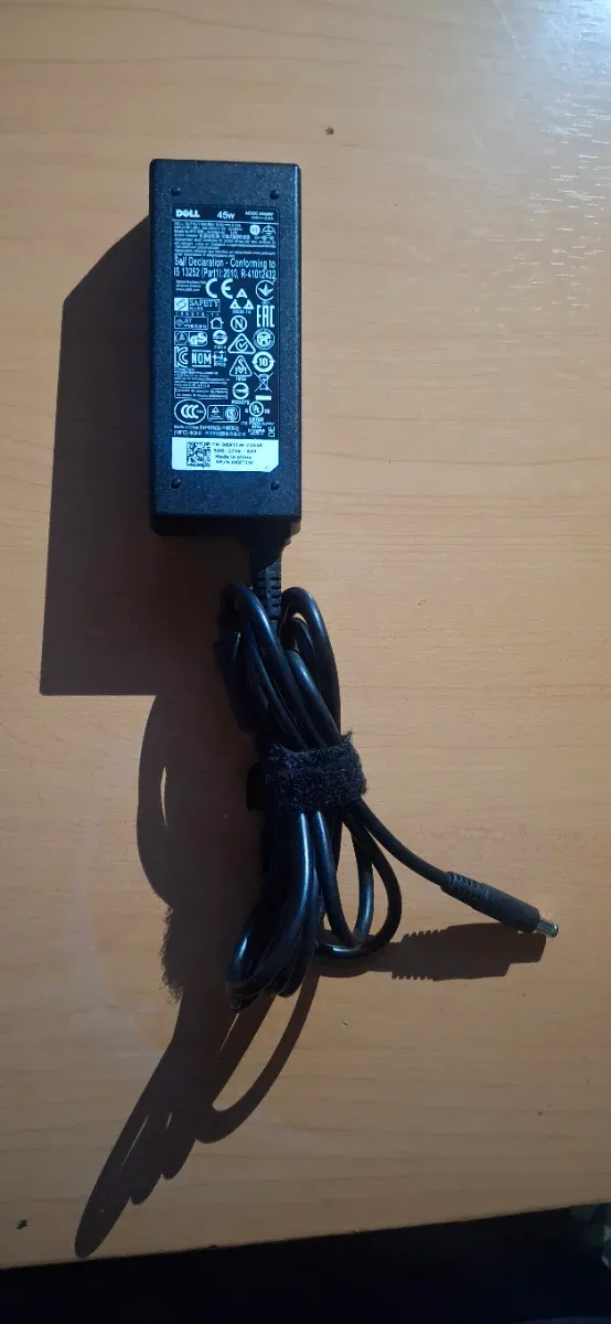Cargador Dell 45W