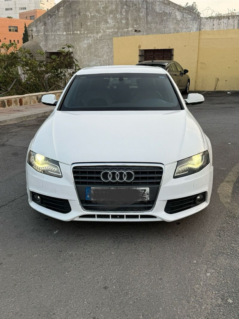 Audi A4 2010 - foto 1