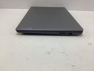 pc portatil lenovo 82h8