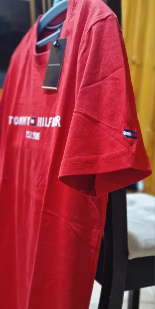 Camiseta Tommy Hilfiger Roja Talla M
