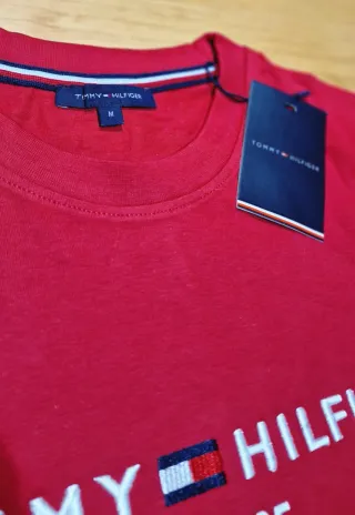 Camiseta Tommy Hilfiger Roja Talla M