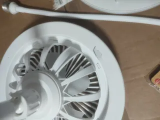 Lampara ventilador enchufe a bombilla con mando