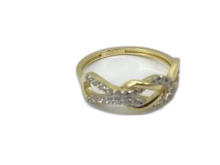 anillo oro 18k con piedra con circonita