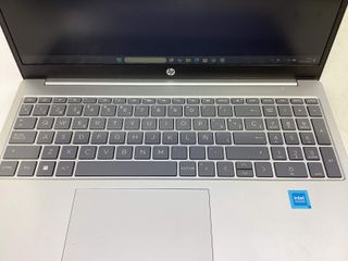 pc portatil hp hp laptop 15-fd0xxx