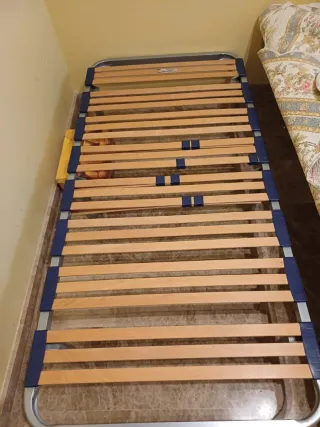 Somier de madera y metal de 90 Ideal apartamento
