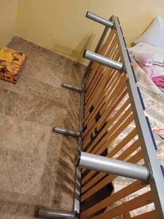 Somier de madera y metal de 90 Ideal apartamento