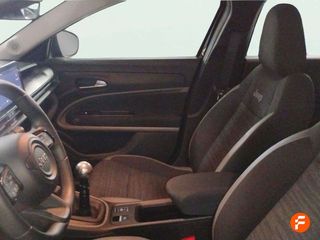 Jeep Avenger 1.2 G 74kW (100CV) Avenger