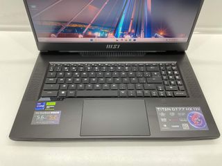 pc portatil msi titan gt77