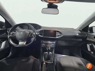 Peugeot 308 5p Style PureTech 130 S&S 6 Vel. MAN