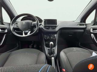 Peugeot 208 5P Signature 1.2L PureTech 60KW (82CV)