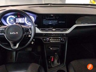 Kia Niro 1.6 GDi HEV 104kW (141CV) Concept