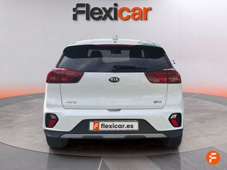 Kia Niro 1.6 GDi HEV 104kW (141CV) Concept