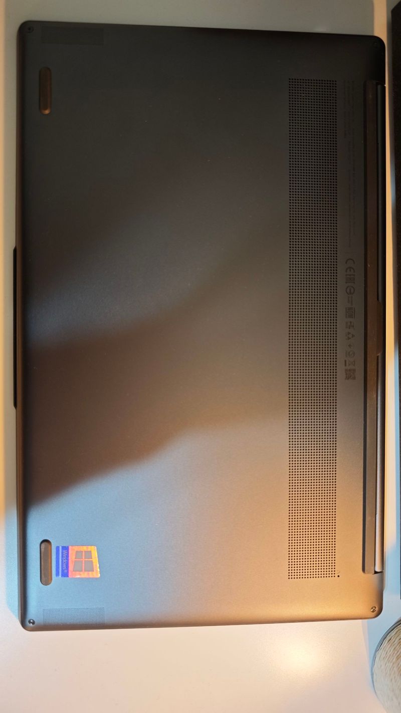 Portátil Lenovo Yoga i7 S940-14IIL + Funda afbeelding 6