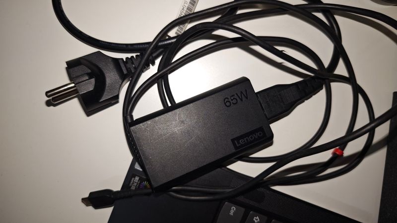 Portátil Lenovo Yoga i7 S940-14IIL + Funda afbeelding 11