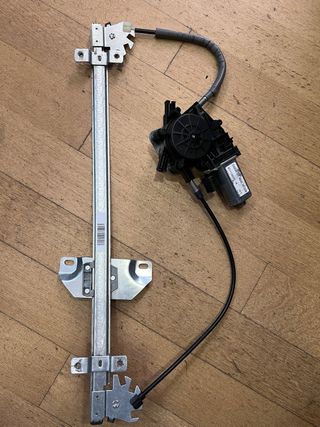 Elevador Vidro Esq. Nissan Terrano 2 / Ford Maveri