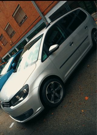 Volkswagen Touran 2013