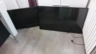 2 TVs: 43 y 39