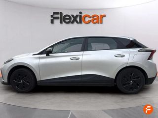 MG MG4 51kWh Standard