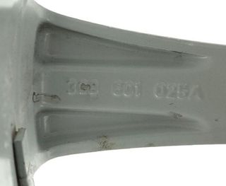 2378051 3c8601025a llanta volkswagen cc (358)