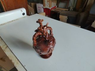 Botijo artesanal marrón