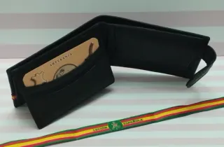 NOVEDAD! CARTERA MONEDERO PIEL HORIZONTAL LEGION