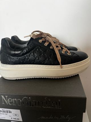 Sneakers Nero Giardini Nere/Oro Tg 38