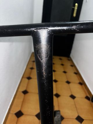 Patinete Tilt Negro y Rojo